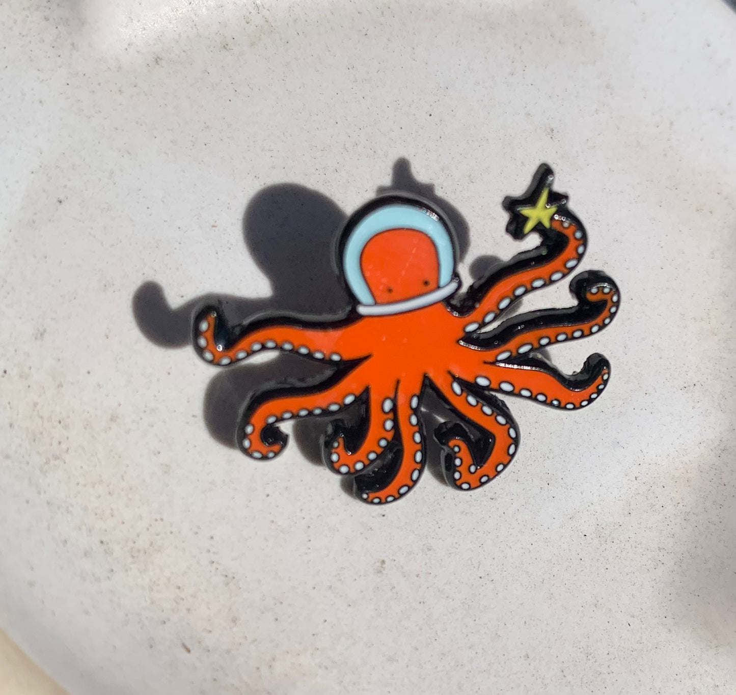 Octopus pin