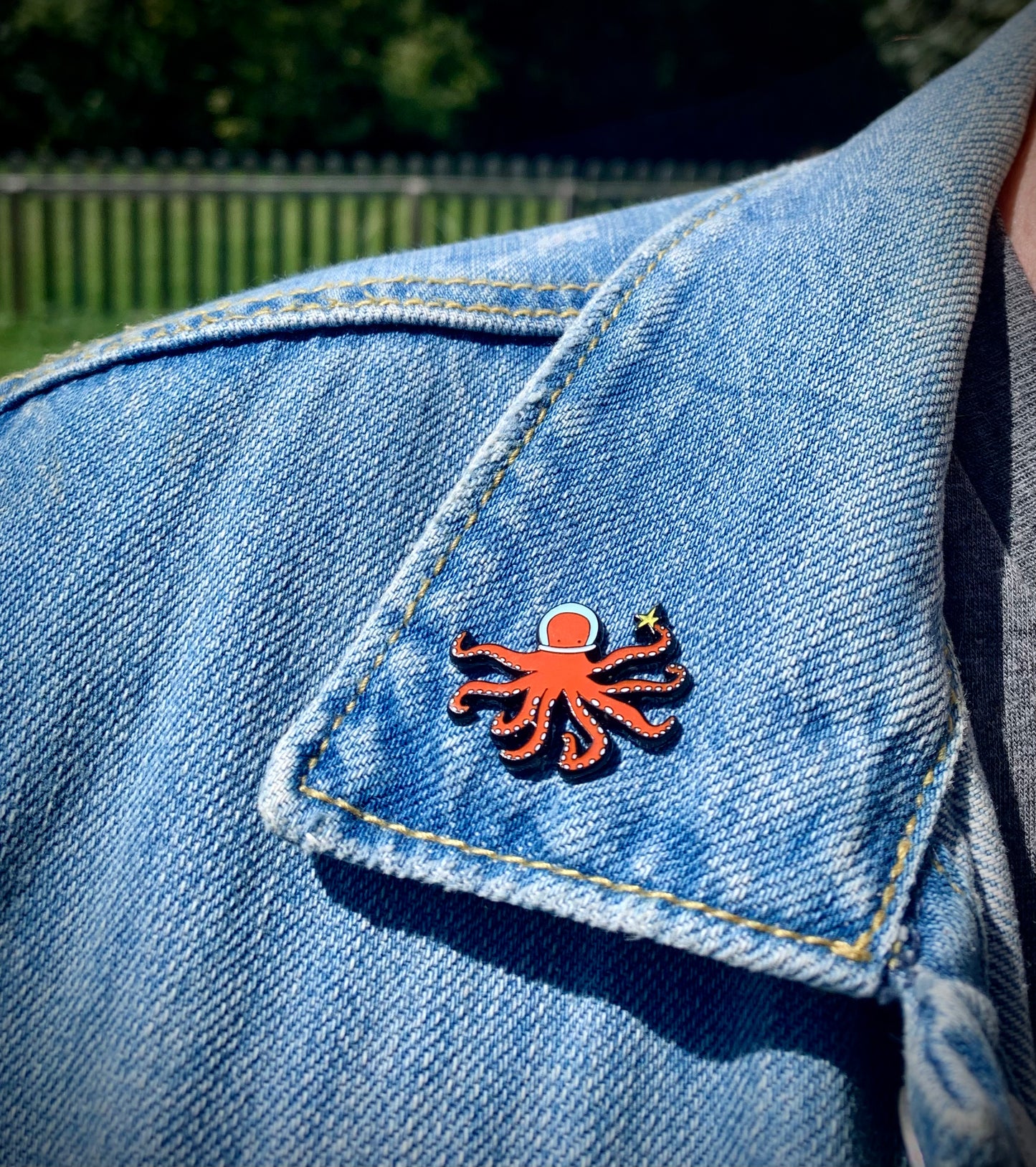 Octopus pin